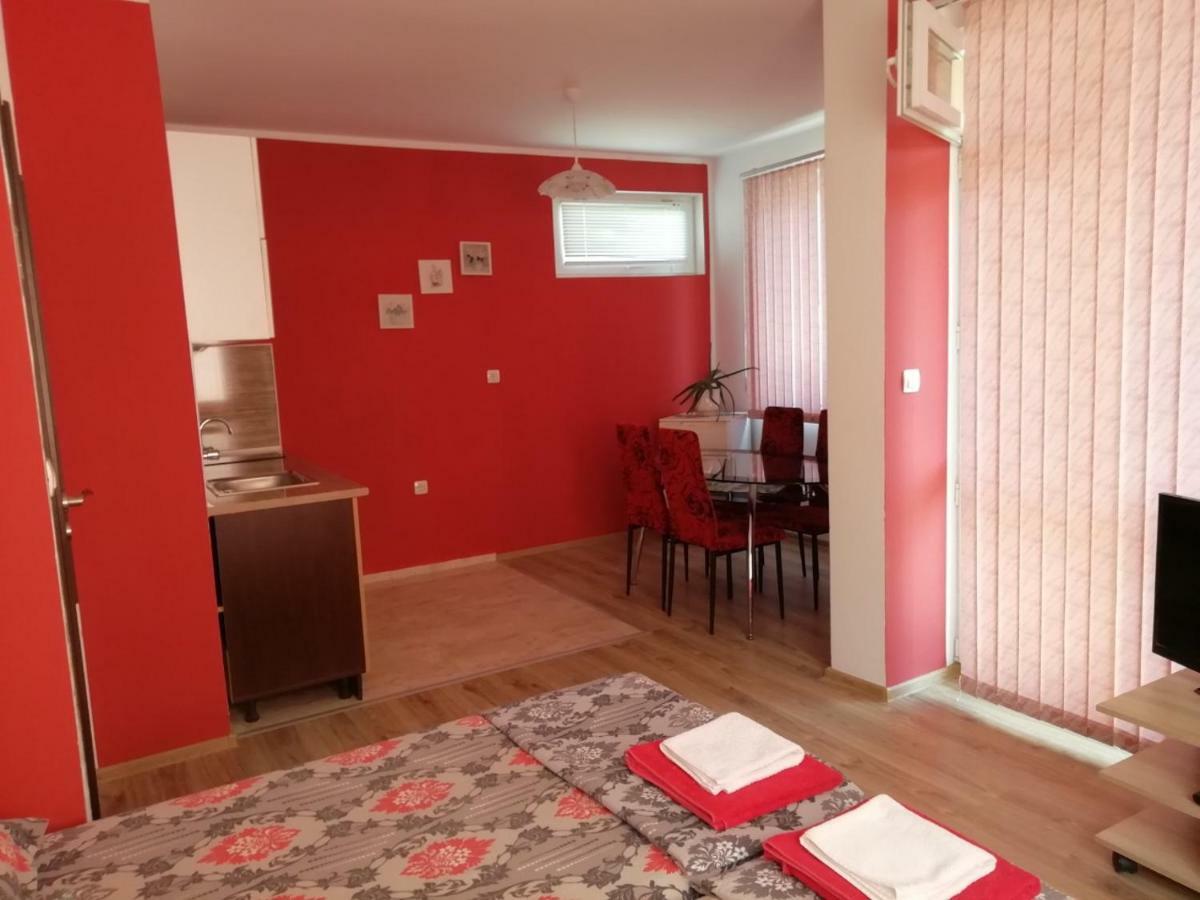 Guest House Nedelchevi 프리모르스코 외부 사진